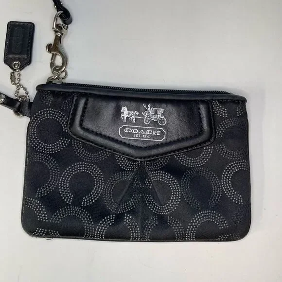 Coach Wristlet Black - Picture 3 of 16
